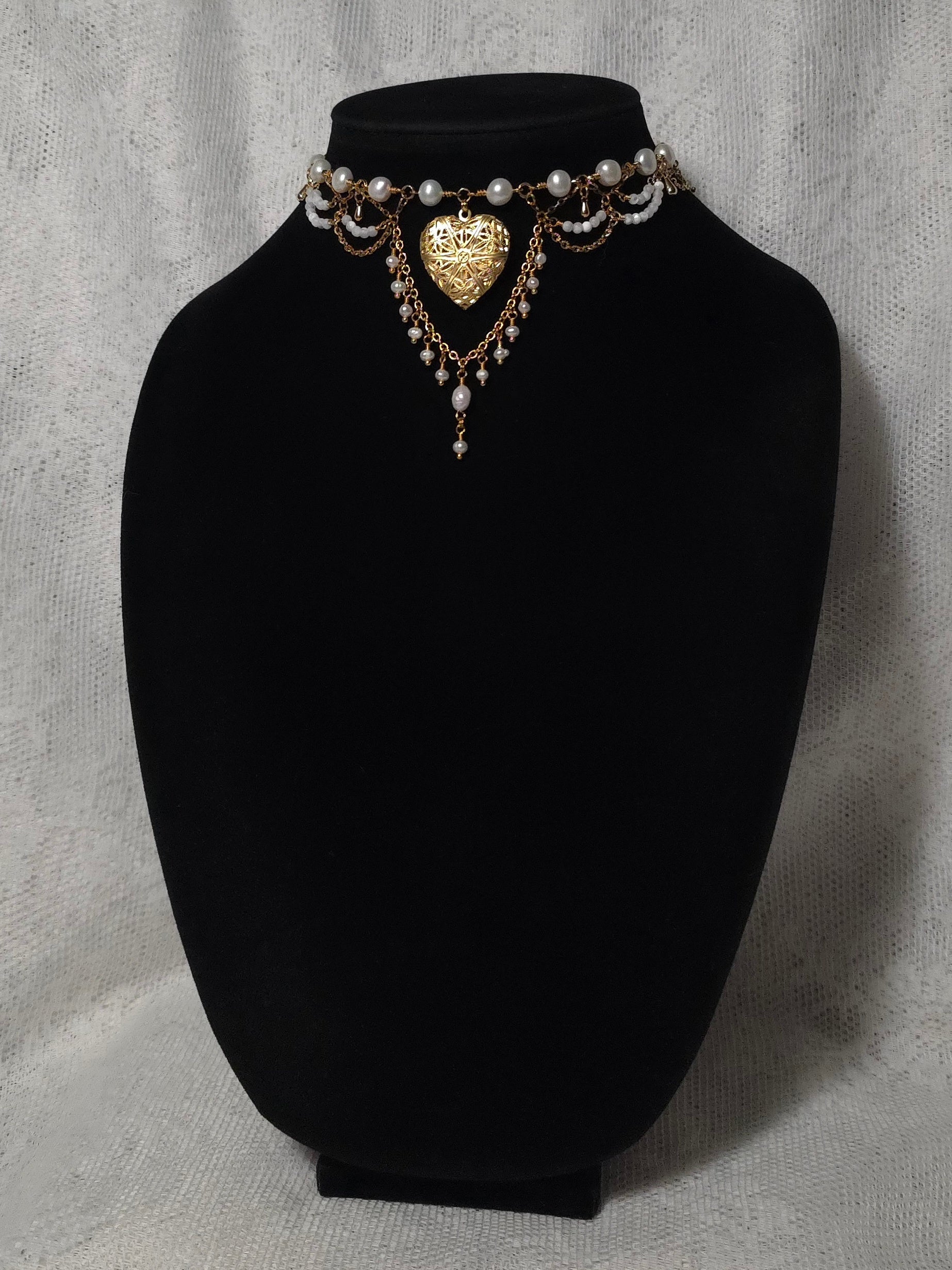 PARAMOUR | Gold & Pearl Renaissance Inspired Choker