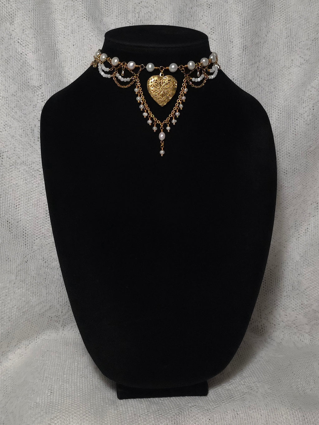 PARAMOUR | Gold & Pearl Renaissance Inspired Choker