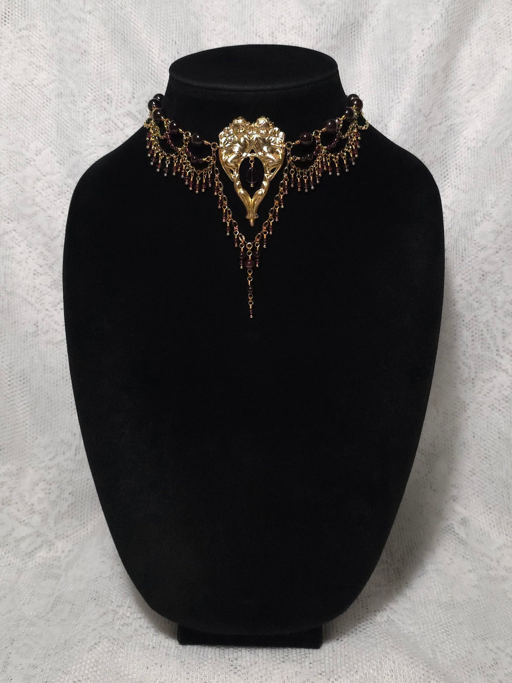 STARCROSSED LOVERS | Gold & Garnet Cherub Statement Choker