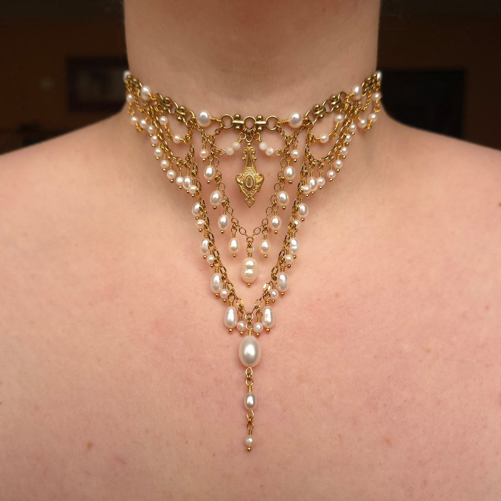 SPLENDOR | Gold & Pearl Renaissance Inspired Statement Choker
