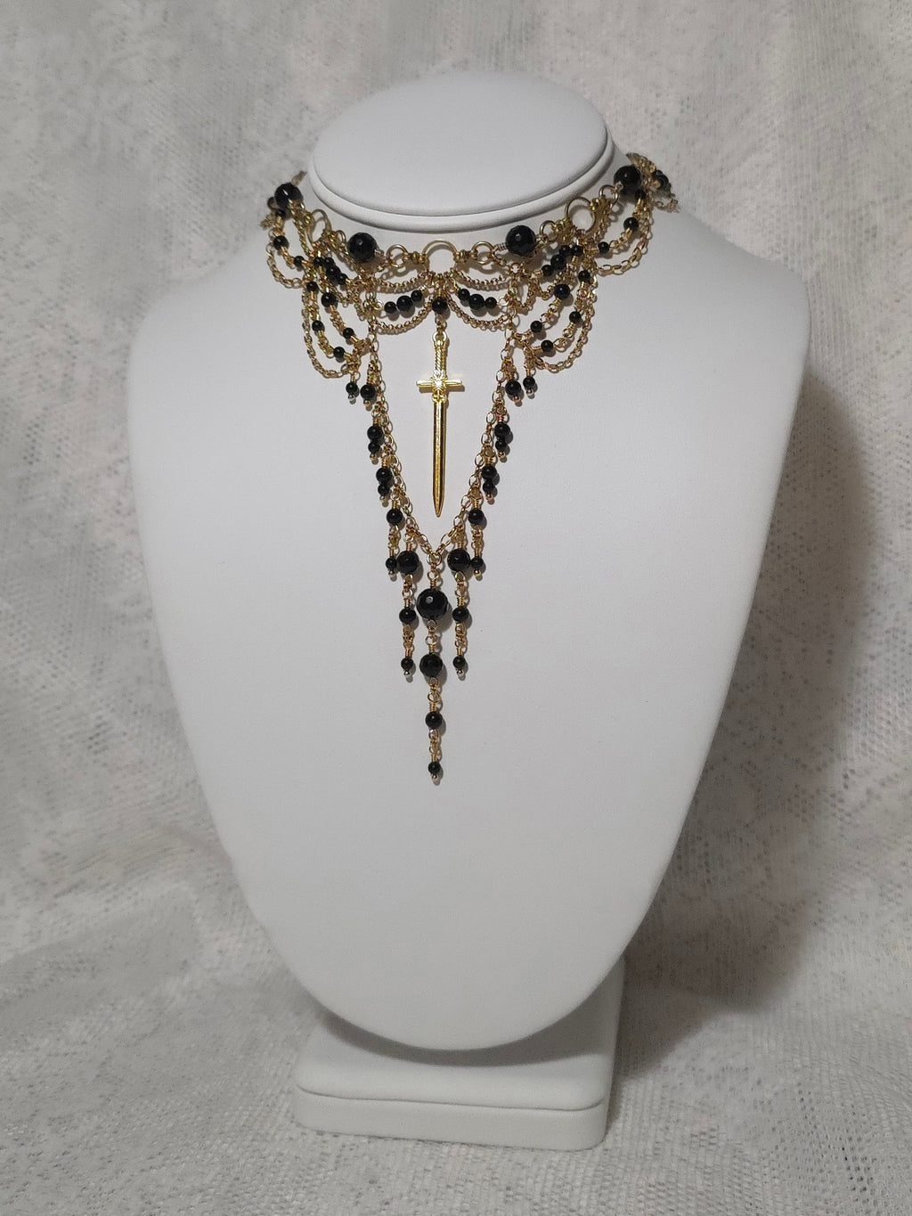 REALM'S DELIGHT | Gold & Onyx Statement Choker