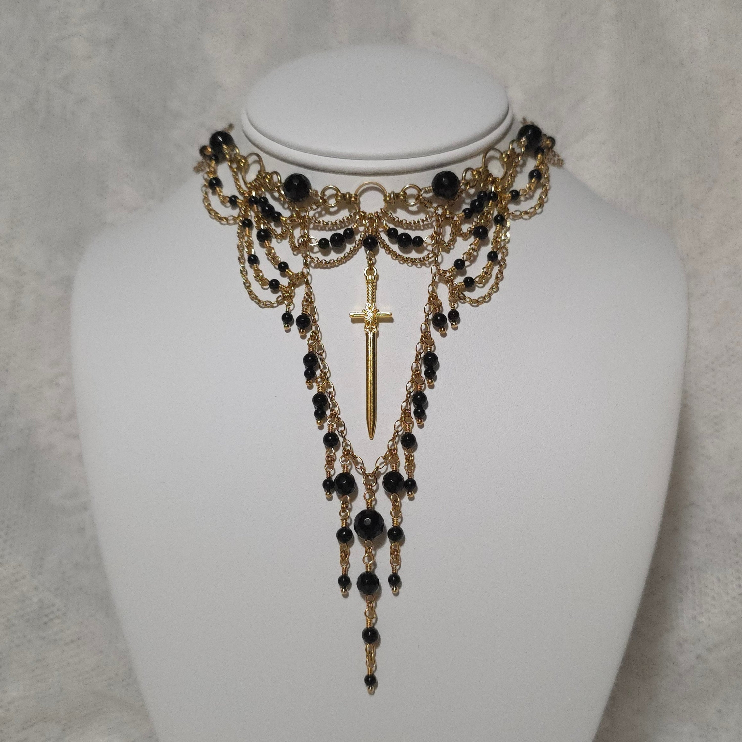REALM'S DELIGHT | Gold & Onyx Statement Choker