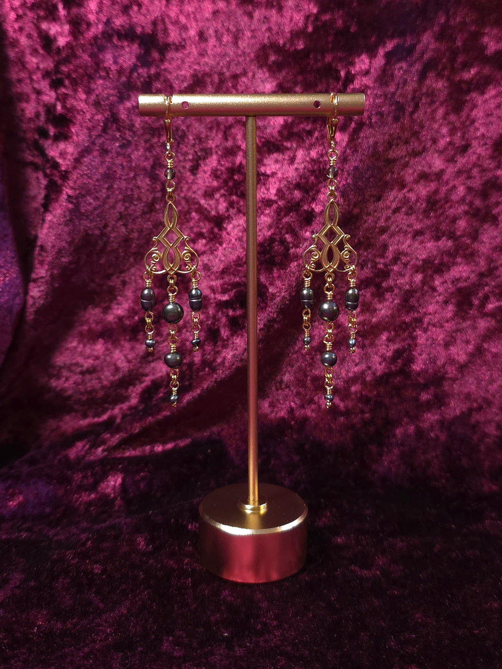SUMMER GLOAMING | Gold & Black Pearl Renaissance Inspired Earrings