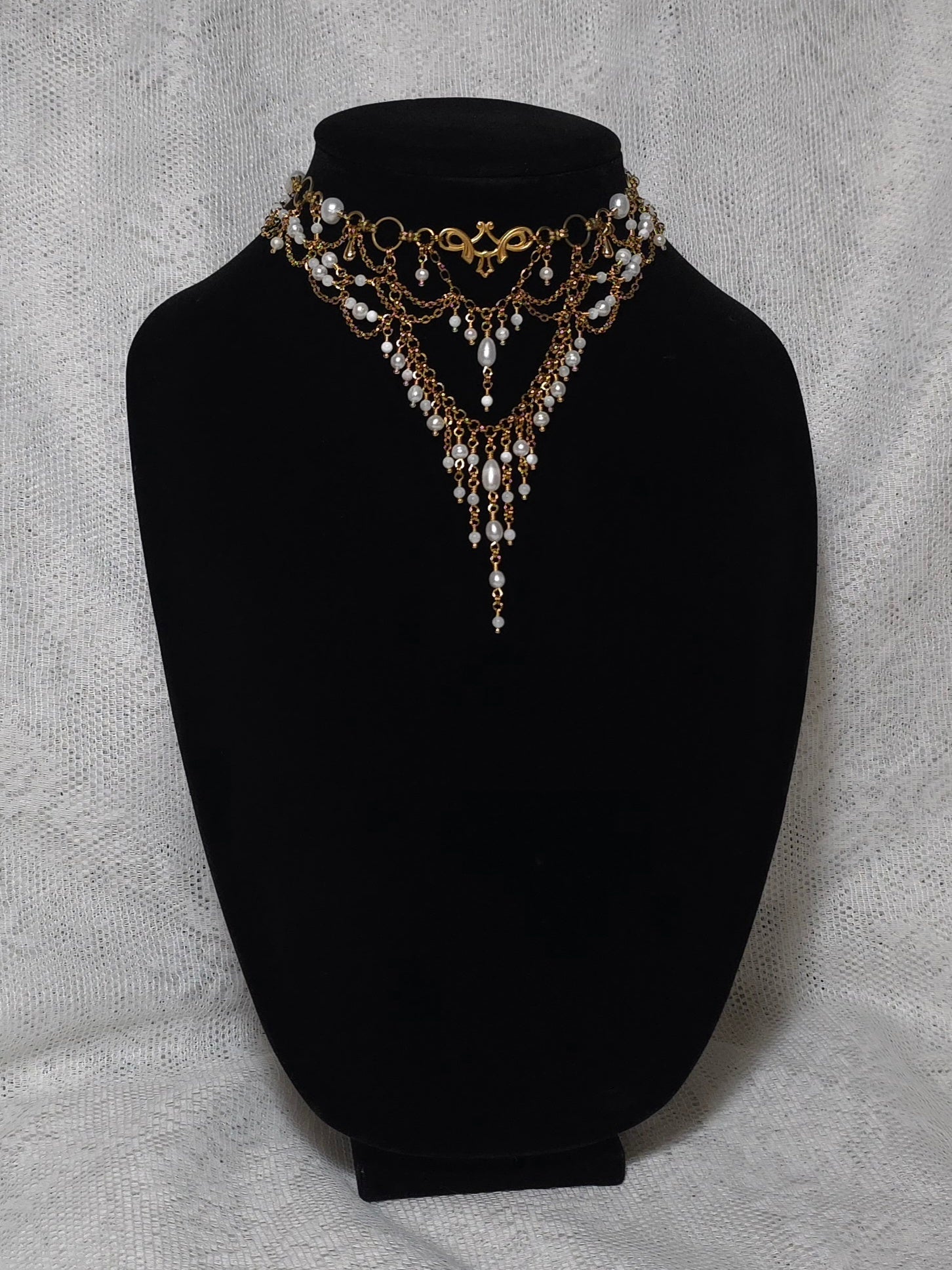 ELFIN TRESSES | Gold & Pearl Renaissance Inspired Choker