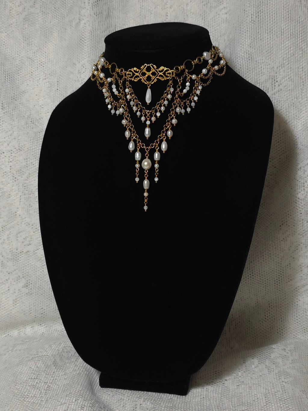 SILKEN WISP | Gold & Pearl Renaissance Inspired Choker