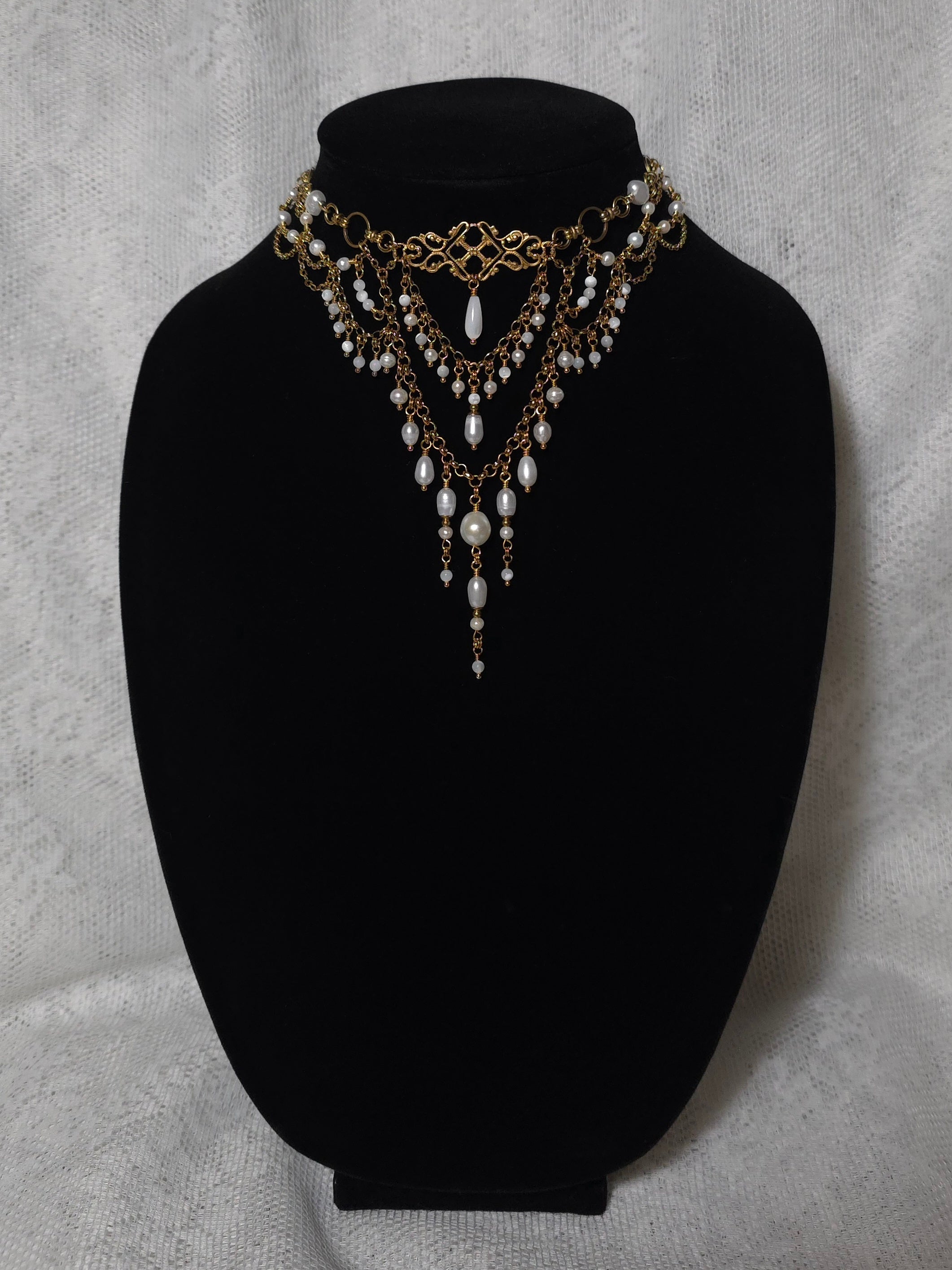 SILKEN WISP | Gold & Pearl Renaissance Inspired Choker