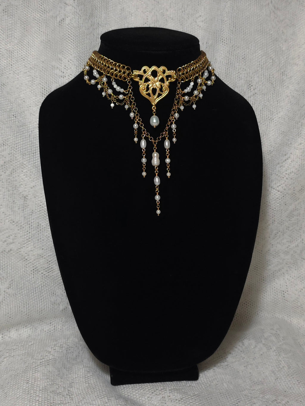 BOUND TOGETHER | Gold & Pearl Renaissance Inspired Choker