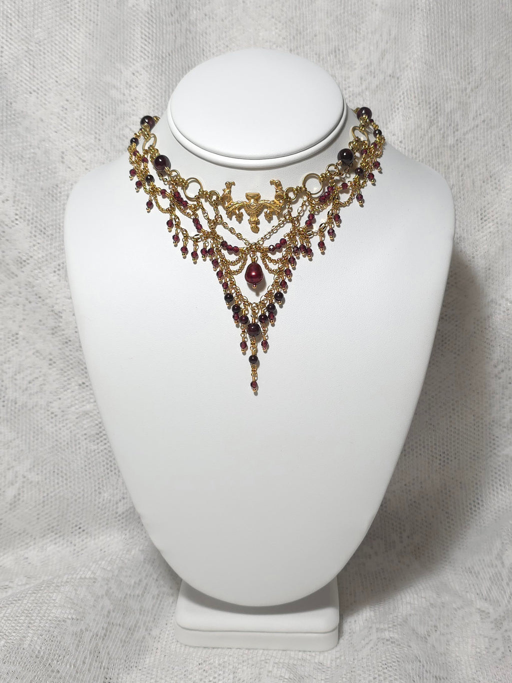 AESTIVAL CHERRIES | Gold & Garnet Renaissance Inspired Choker