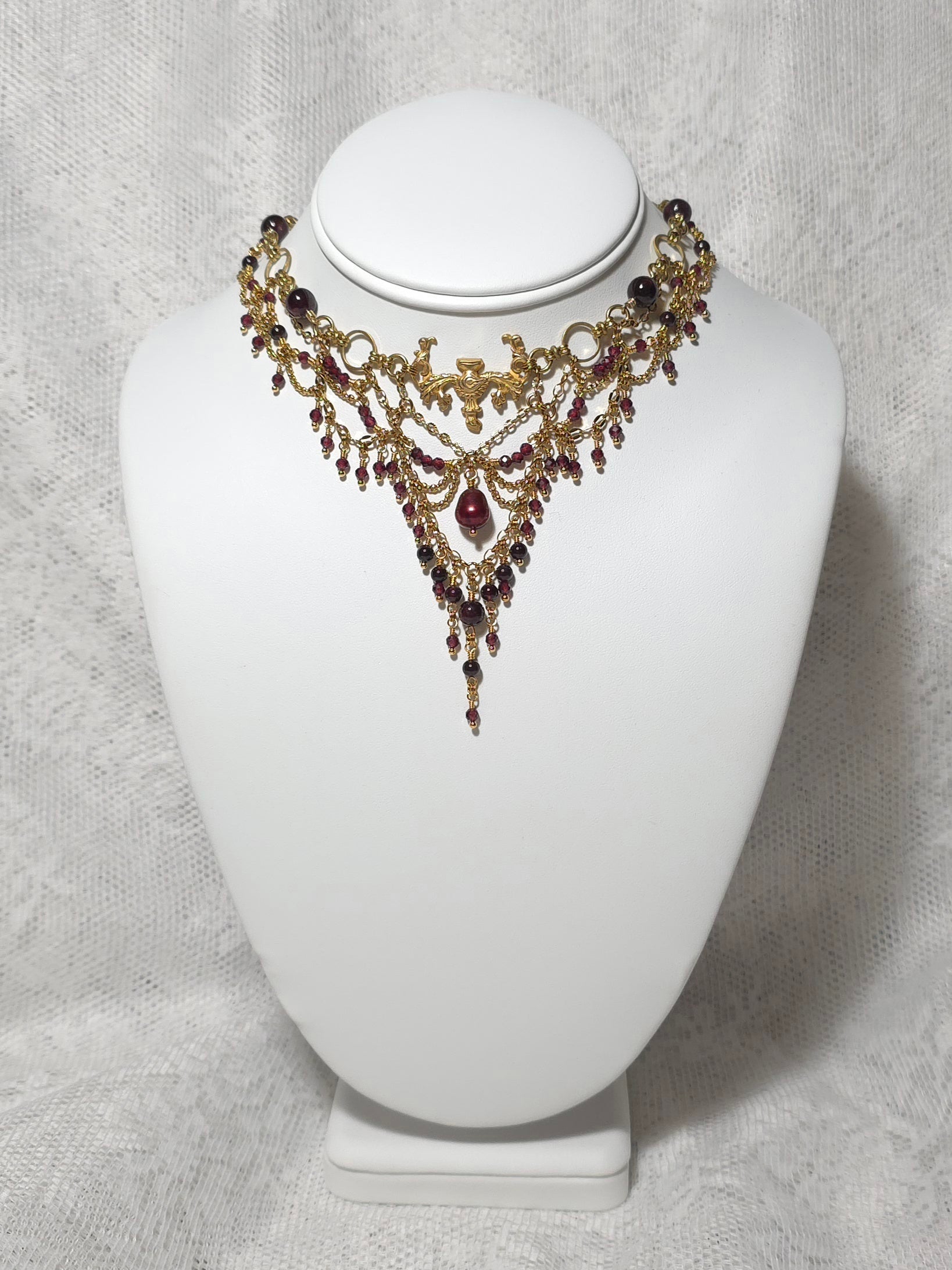 AESTIVAL CHERRIES | Gold & Garnet Renaissance Inspired Choker