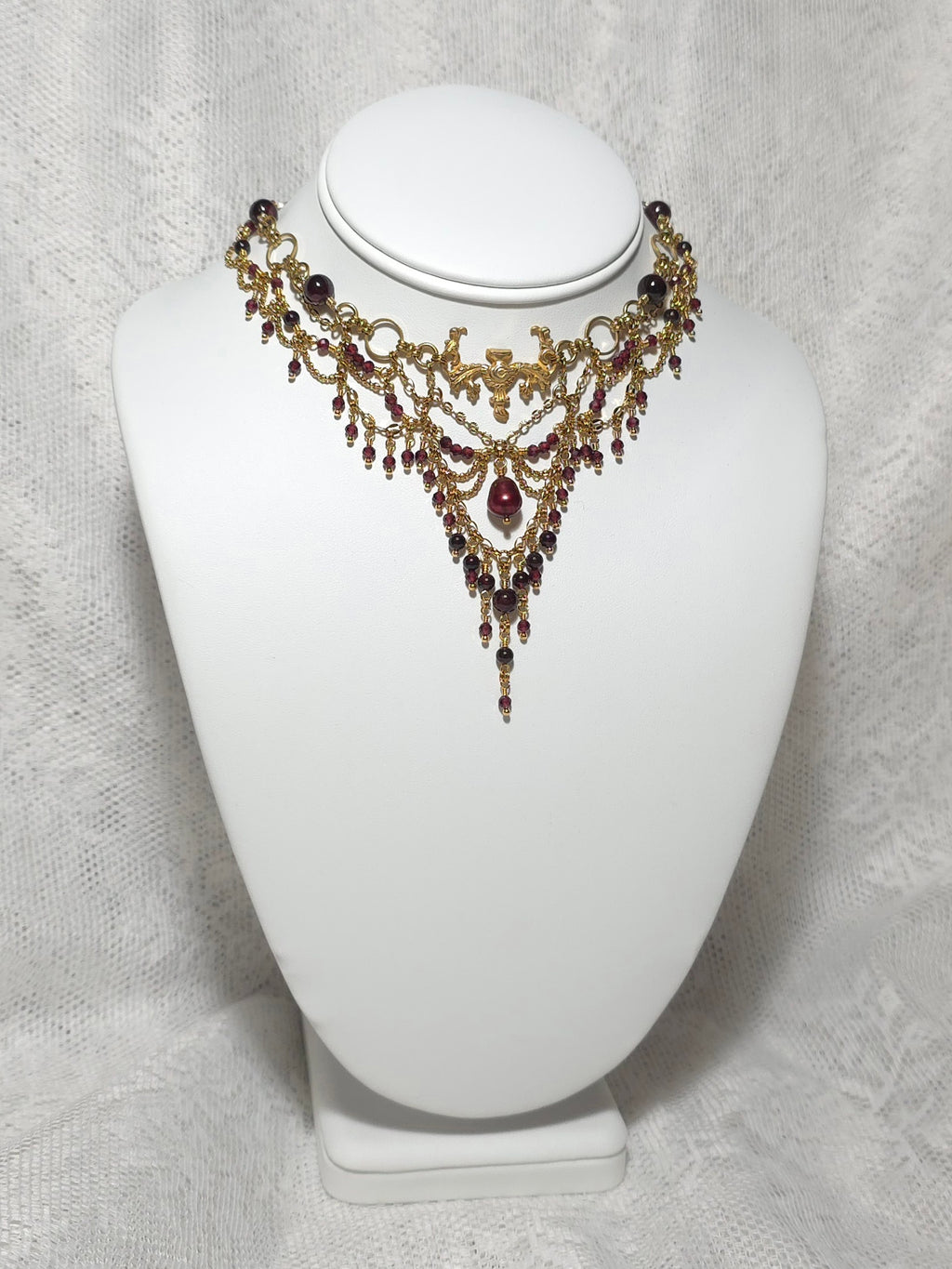 AESTIVAL CHERRIES | Gold & Garnet Renaissance Inspired Choker