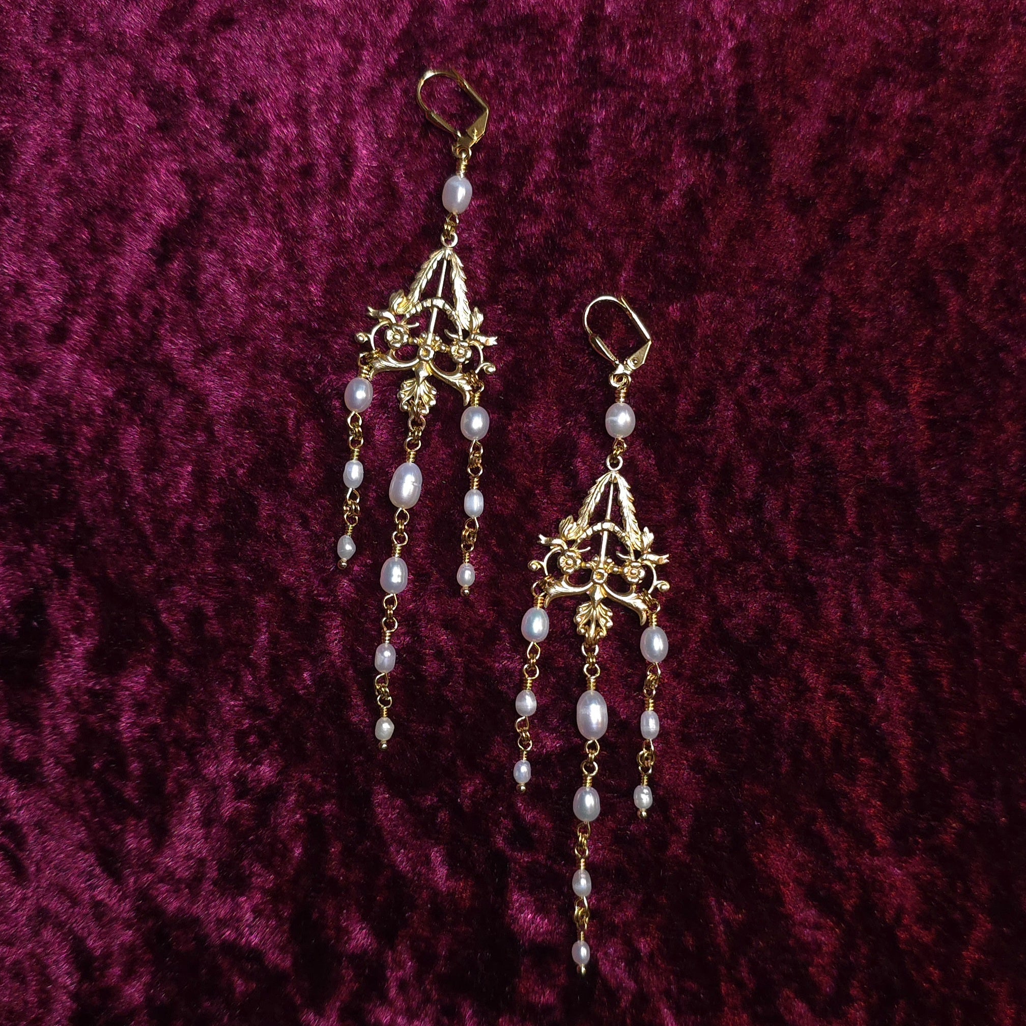 NOBLE'S VIRTUE | Freshwater Pearl Renaissance Inspired Earrings