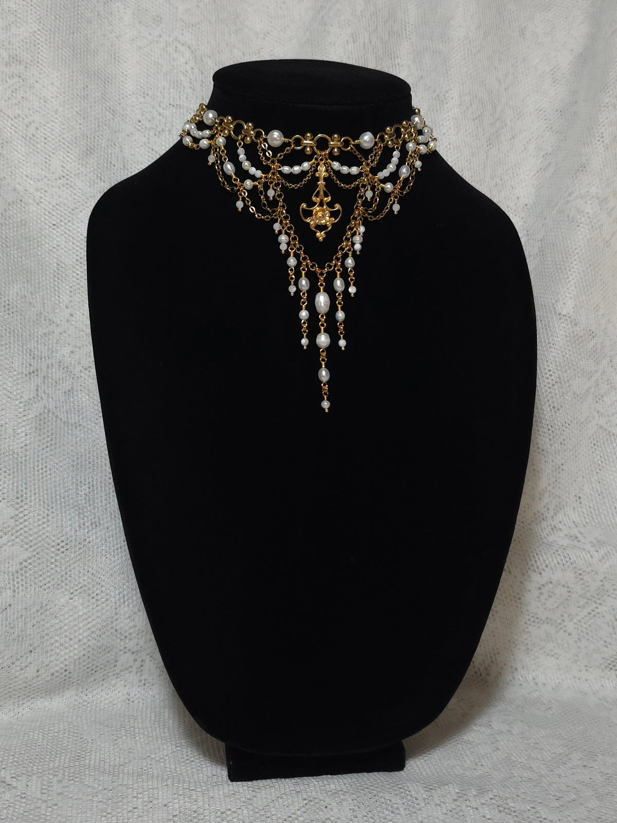 BLOSSOM | Gold & Pearl Renaissance Inspired Choker