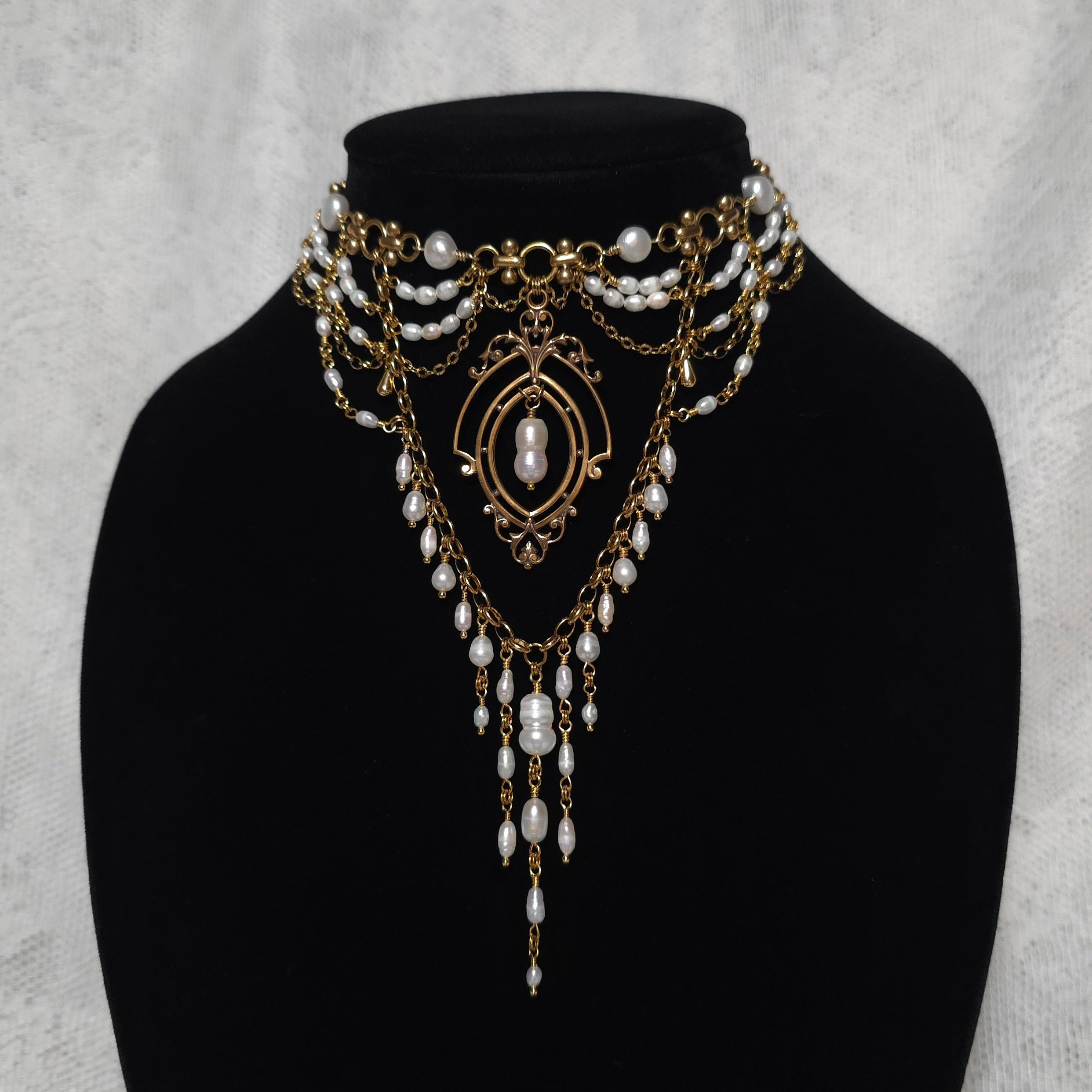 GARDEN MEETING | Gold & Pearl Renaissance Inspired Brass Choker