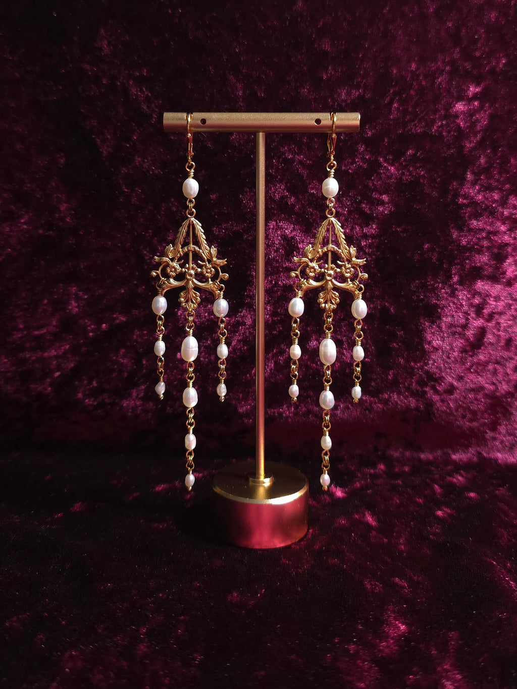 NOBLE'S VIRTUE | Freshwater Pearl Renaissance Inspired Earrings