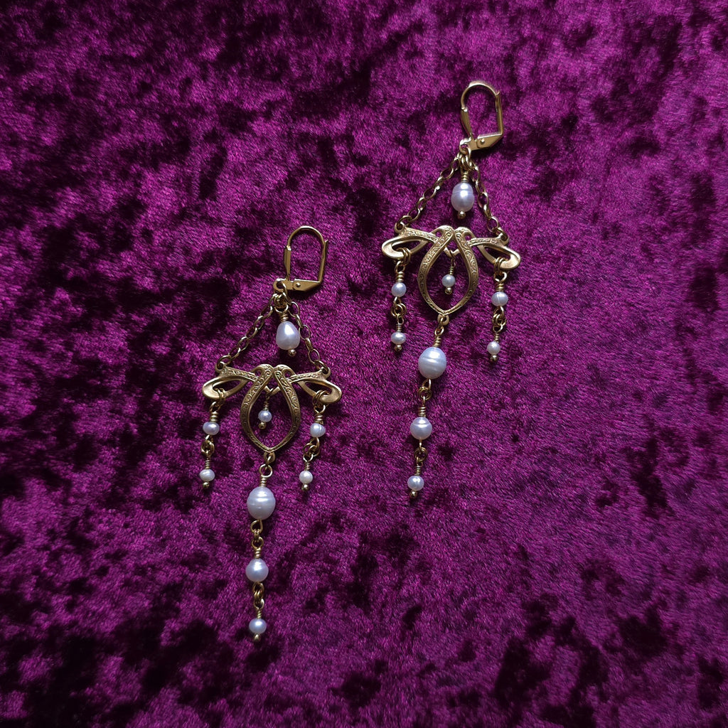 SAPID | Freshwater Pearl Renaissance Inspired Earrings