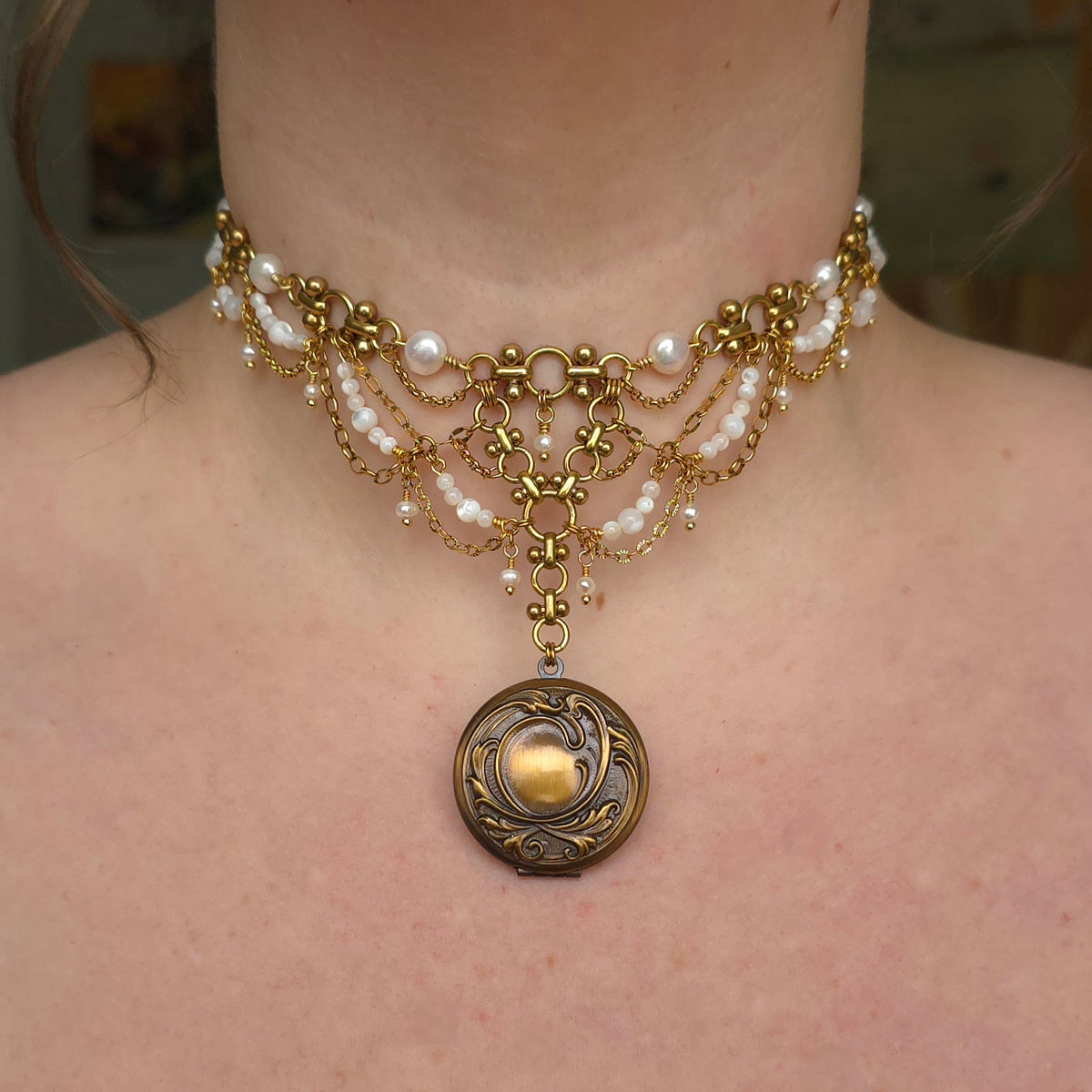 HEART'S REVERIE | Pearl & Gold Renaissance Inspired Brass Locket Choker