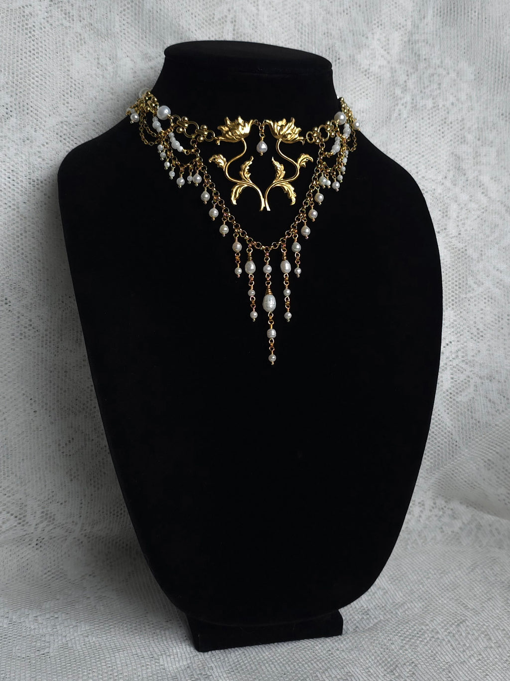FLORILEGIUM | Pearl & Gold Renaissance Inspired Brass Choker