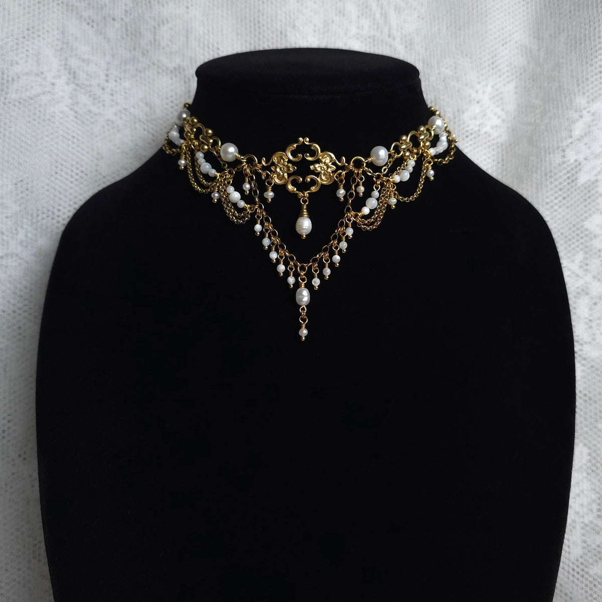 ALLEGORY OF YOU | Pearl & Gold Renaissance Inspired Brass Choker