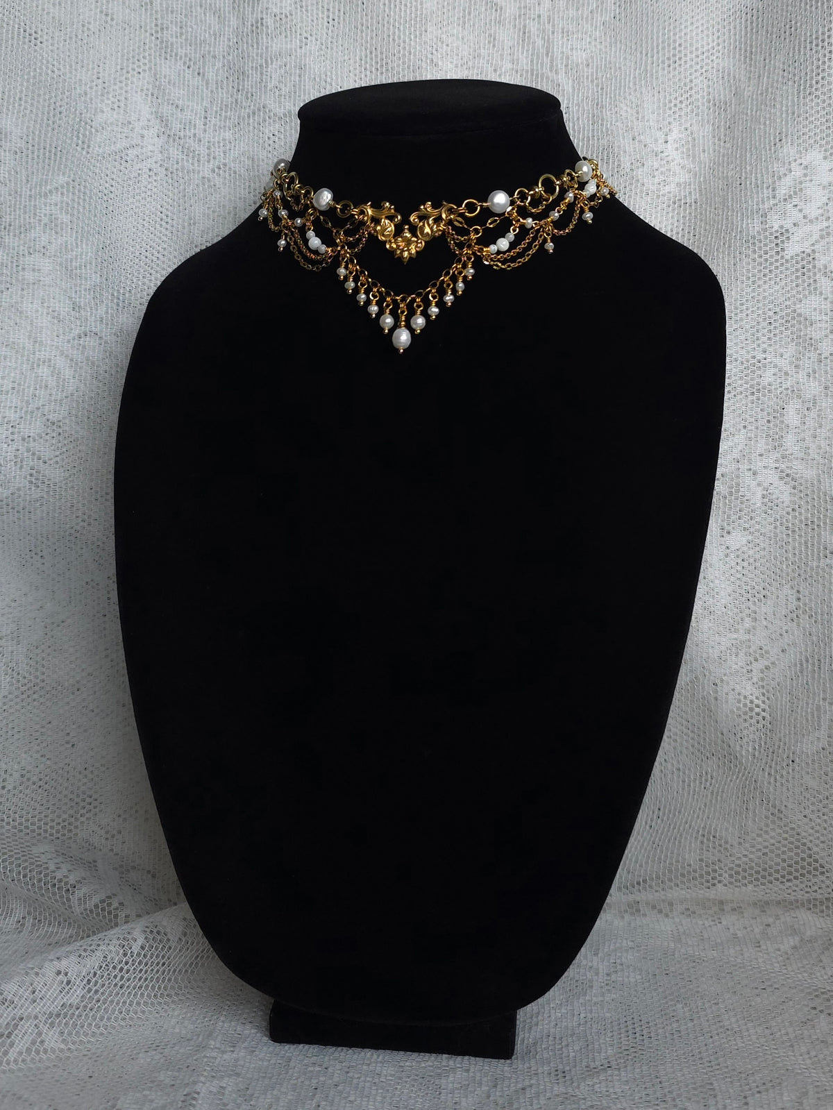 ON THE HORIZON | Pearl & Gold Renaissance Inspired Brass Choker