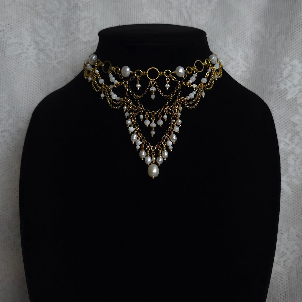 MAJESTY'S BROCADE | Pearl & Gold Renaissance Inspired Brass Choker