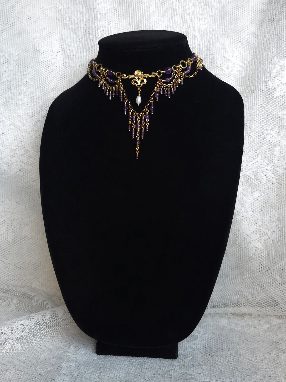 COUNTRYSIDE PROMENADE | Amethyst & Gold Renaissance Inspired Brass Choker