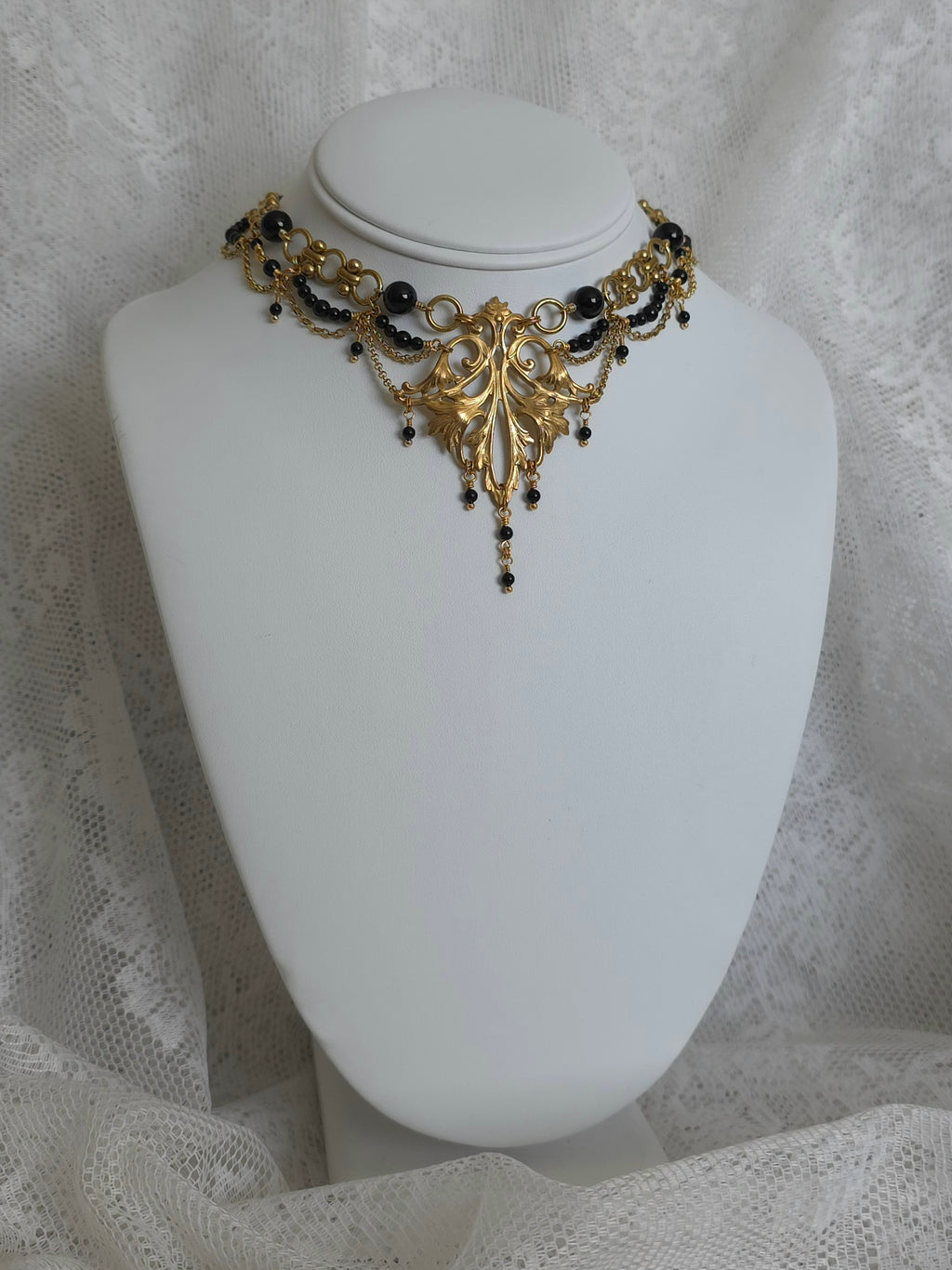 THE DREAD | Onyx & Gold All Hallows' Eve Inspired Brass Choker