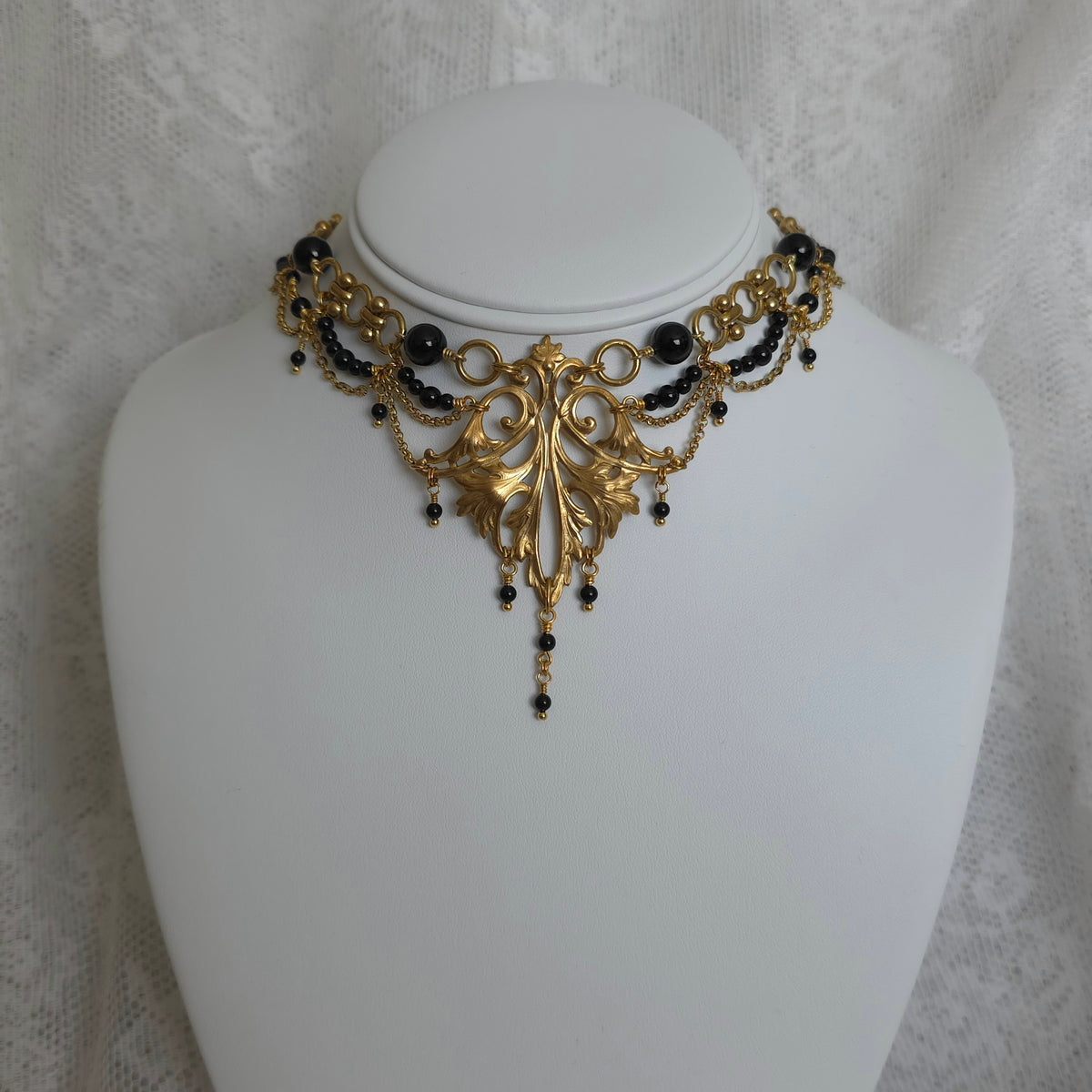 THE DREAD | Onyx & Gold All Hallows' Eve Inspired Brass Choker