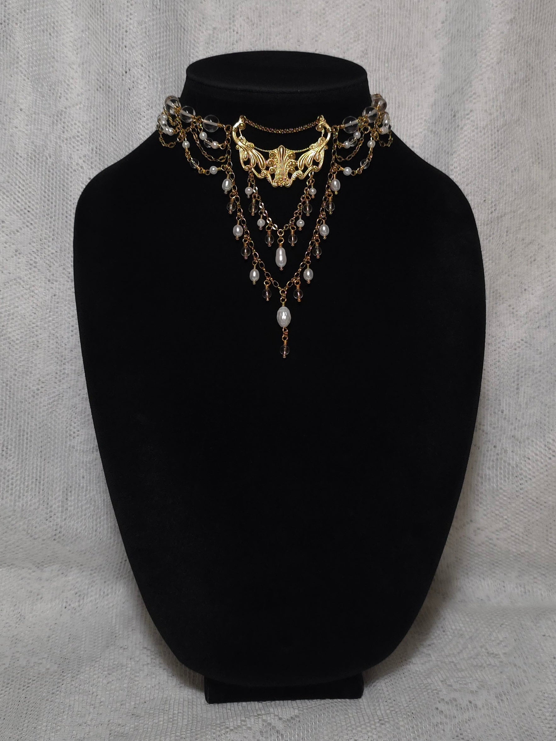 MOONLIT EFFULGENCE | Gold, Clear Quartz & Pearl Renaissance Inspired Choker