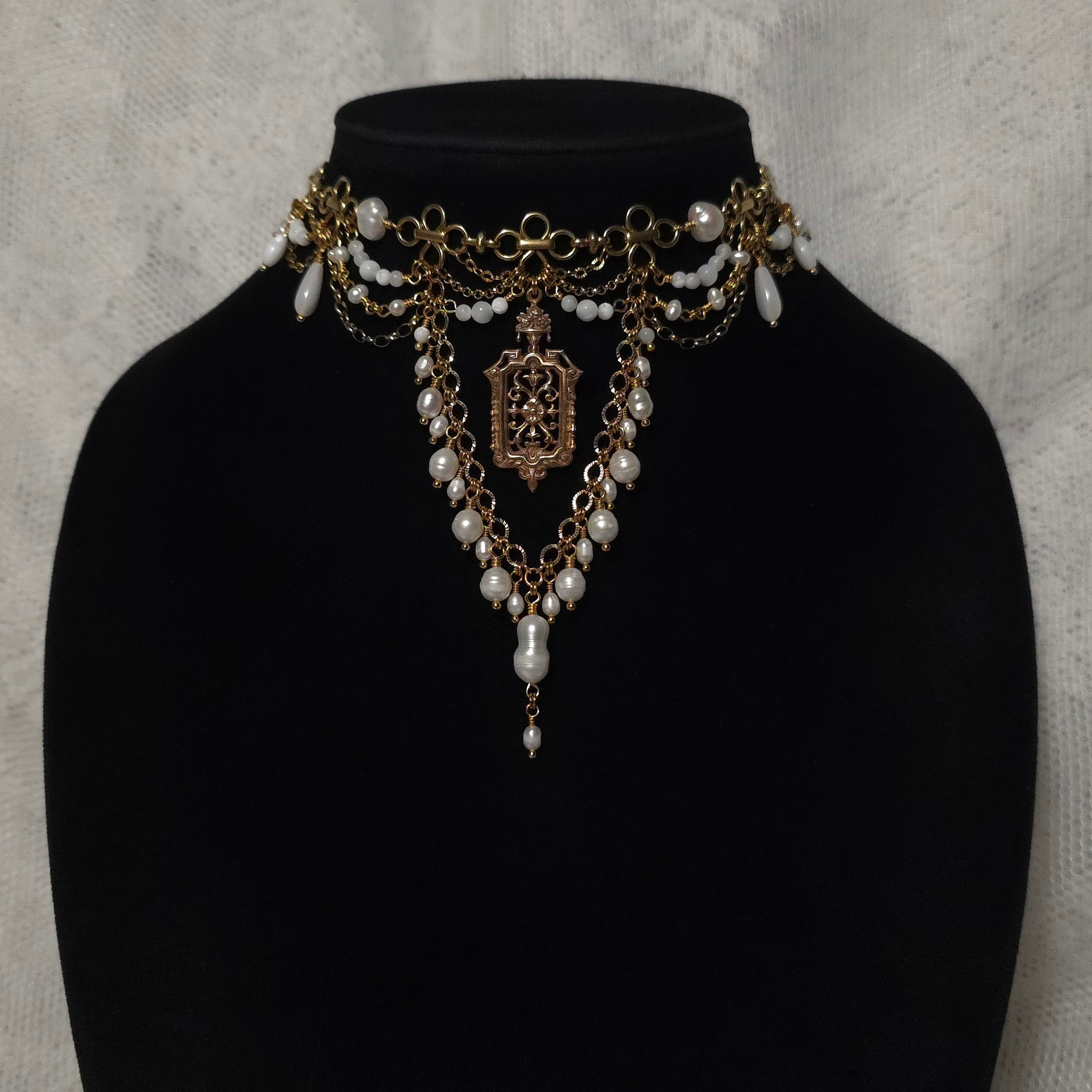 INFINITE BATHS | Gold & Pearl Renaissance Inspired Statement Choker