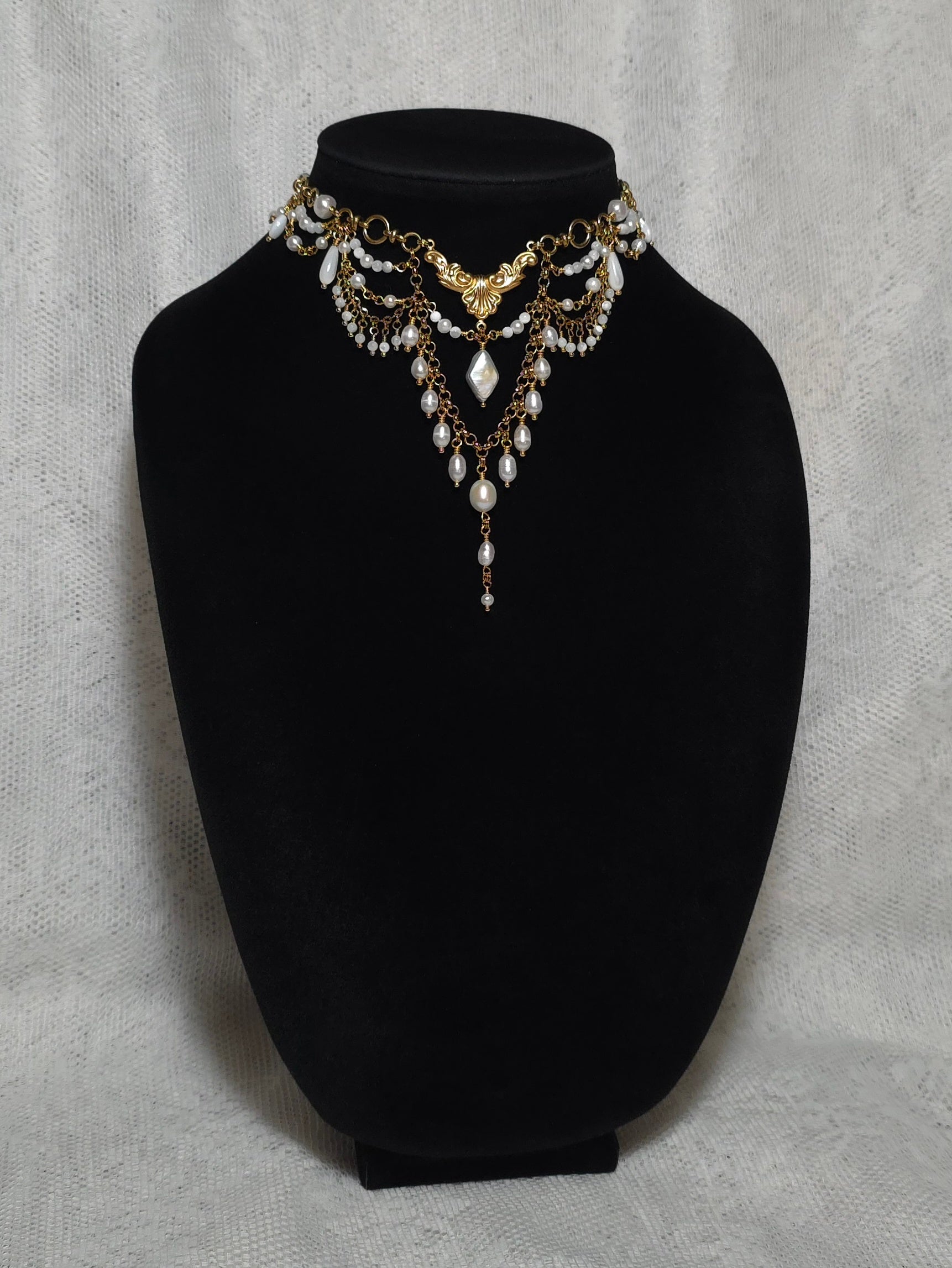 ENLIGHTENMENT | Gold & Pearl Renaissance Inspired Choker