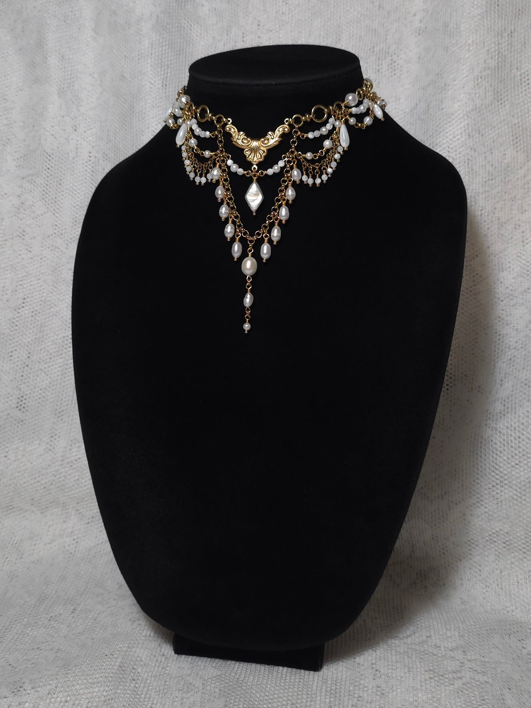 ENLIGHTENMENT | Gold & Pearl Renaissance Inspired Choker