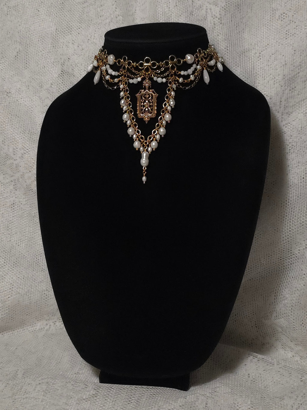 INFINITE BATHS | Gold & Pearl Renaissance Inspired Statement Choker