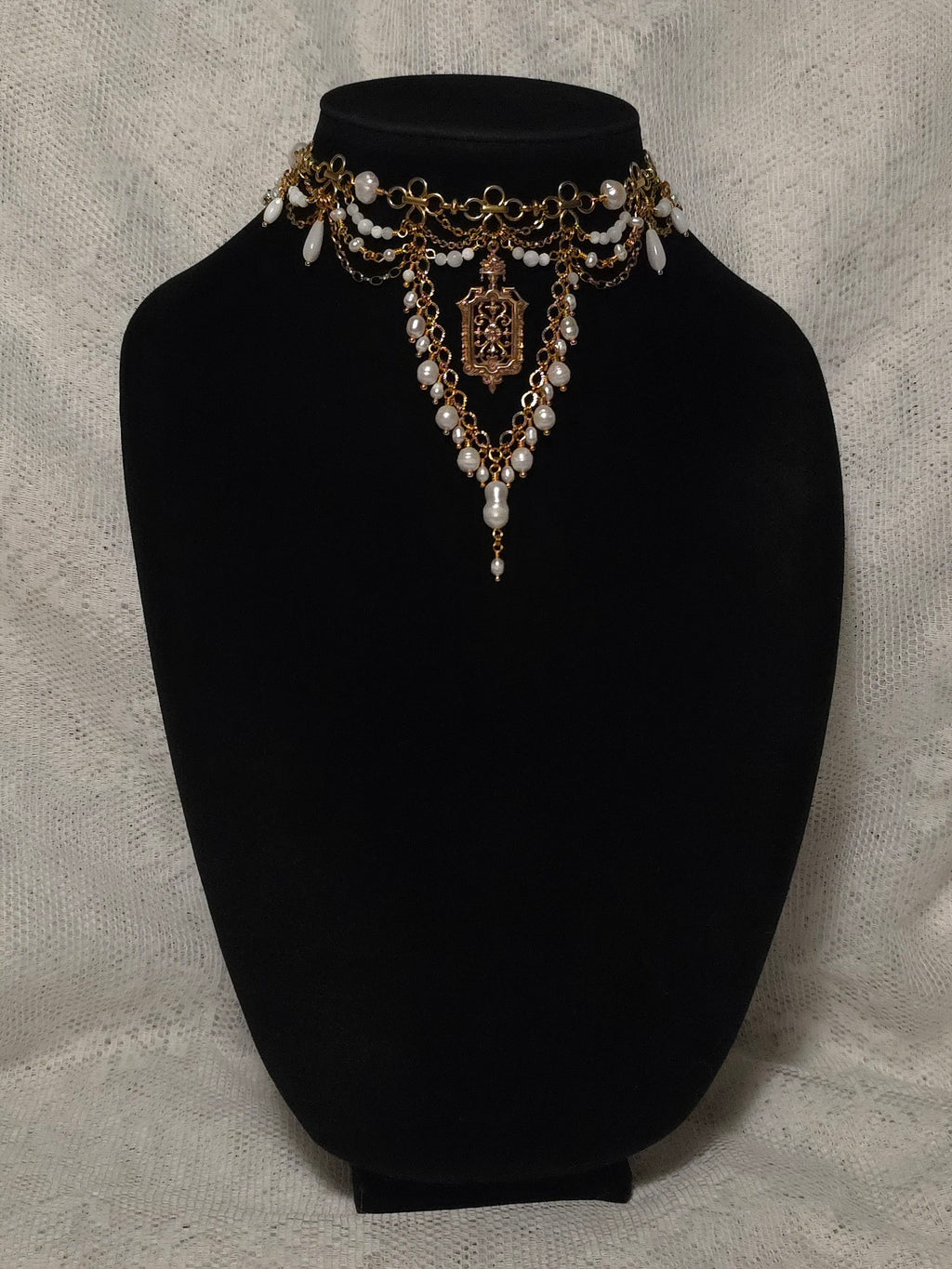 INFINITE BATHS | Gold & Pearl Renaissance Inspired Statement Choker